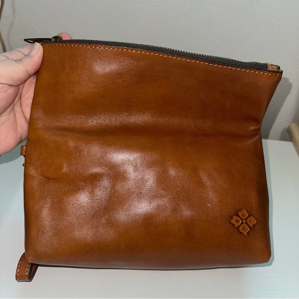Patricia Nash Tooled Leather Foldover Wristlet - Picture 6 of 10
